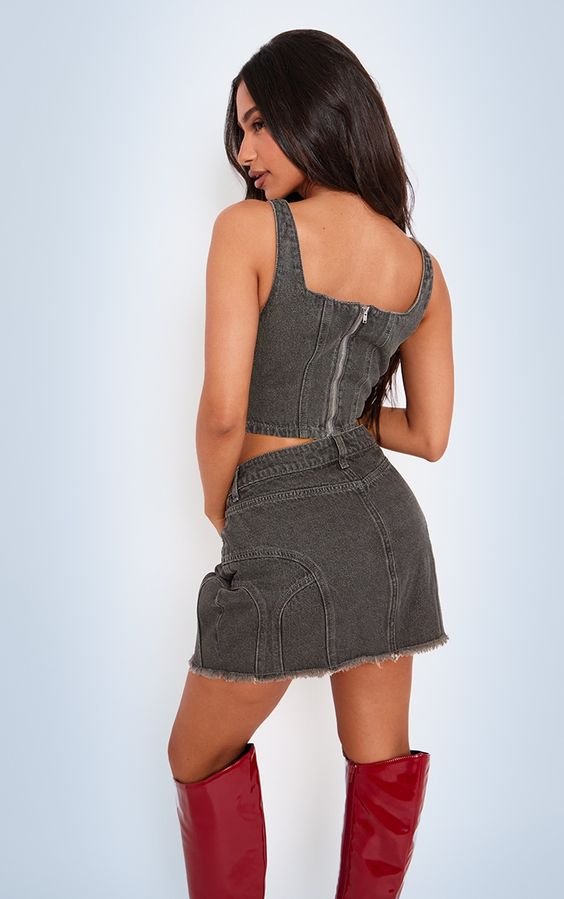 Waist cinching tank top